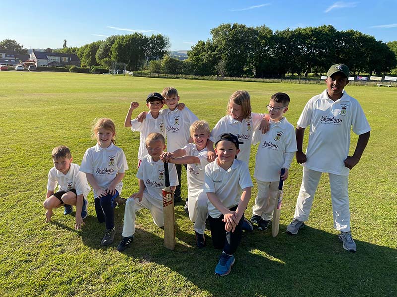 Charlesworth under-9s cricket team